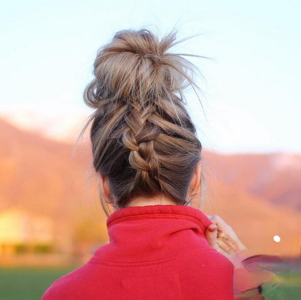 今年流行丸子头