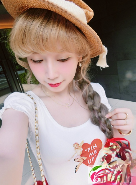 LolitaŮϵ෢ LO෢̳ͼ