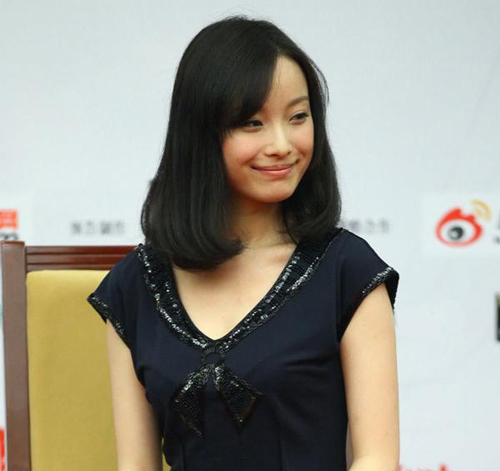 倪妮资料 金陵十三钗剧情与罕见生活照发型大