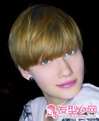 时髦短发搭配适合的彩妆 时髦短发搭配适合的彩妆