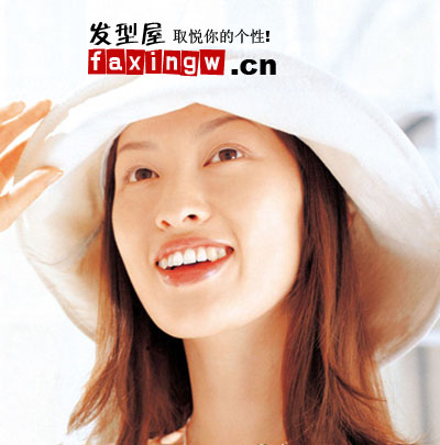 秋冬秀发防晒不可忽略 给发丝满满水分