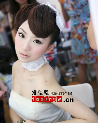 showgirlĻͼƬ쵰ŮʺϷѧϰ