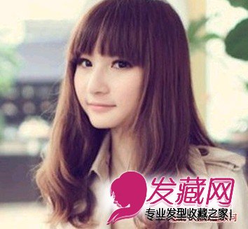 春季新款女生卷发发型图片