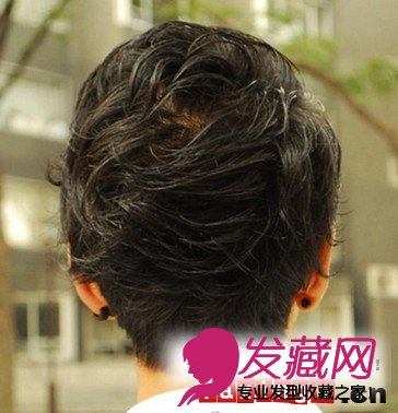 四款立体感男生烫发发型做型男