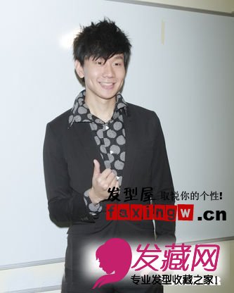 男明星个性魅力黑色短发 秒杀全场