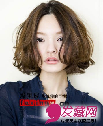 中分刘海短发迅速打造巴掌脸