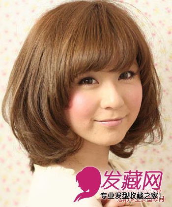 小脸波波头提升异性缘,推荐适合胖脸的短发发型