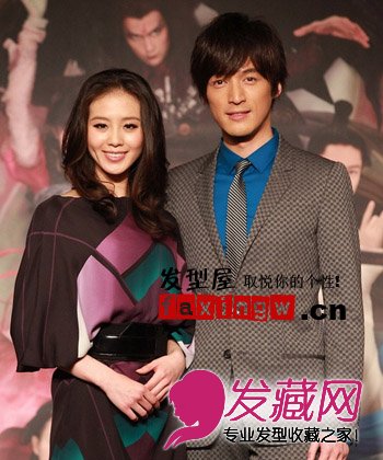 刘诗诗胡歌服饰调情显浪漫 看刘诗诗甜蜜女孩发型