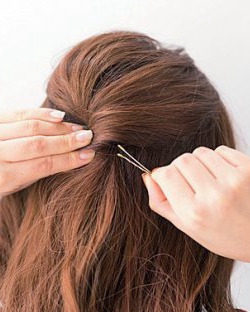 【盘发步骤_女生盘发教程大全_怎么盘发好看】-发藏网