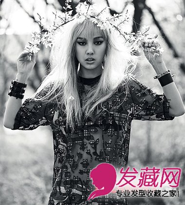 ԸŮТ̳ڰ״Ƭ ѬȻͻ