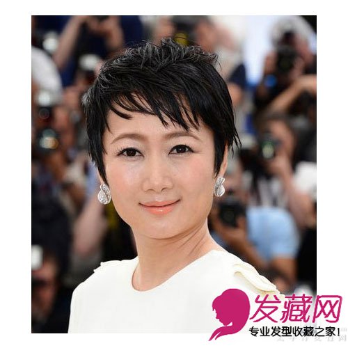 超线条感鱼骨辫 率性不败英伦风潮 超线条感鱼骨辫 率性不败英伦风潮