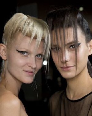 2015ʱװHaider Ackermann̨