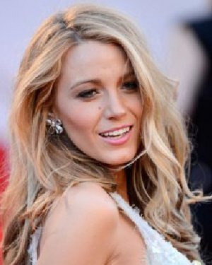 Blake Lively +෢