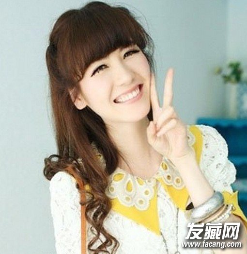女生公主头卷发图1