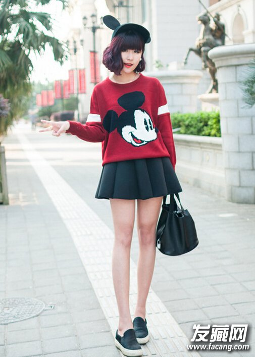 齐刘海波波头短发发型图片2