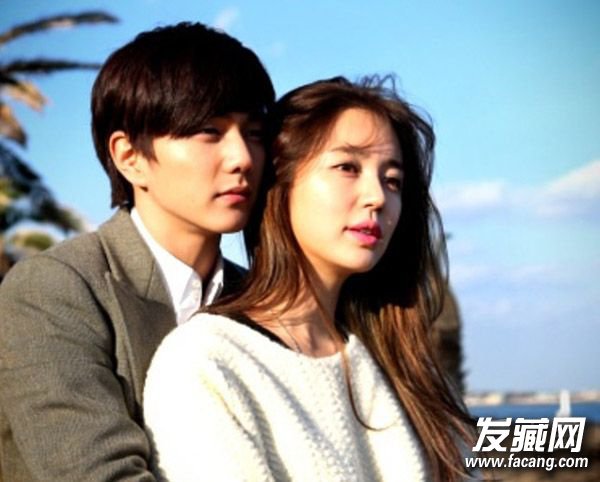 2015韩国女星发型街拍 齐刘海与服饰搭配技巧 2015韩国女星发型街拍 齐刘海与服饰搭配技巧 齐刘海女生穿衣搭配