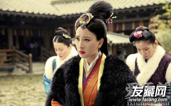 孙俪《芈月传》将播 娘娘们的护发秘方曝光 孙俪《芈月传》将播 娘娘们的护发秘方曝光明星护发心得