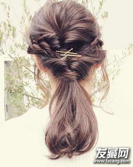 Ů緢ʹ̵ ·עĿ񲻶 ŮͼƬ