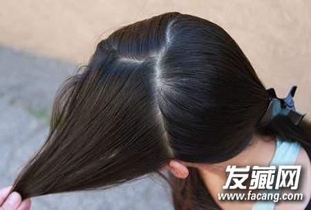 无刘海编发丸子头 9步轻松GET! 无刘海编发丸子头 9步轻松GET! 编发丸子头的扎法