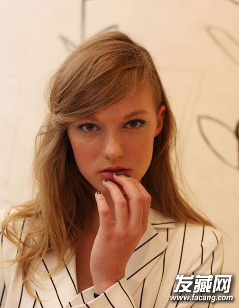 girl 14͸㶨紺look 紺ʺϵķ