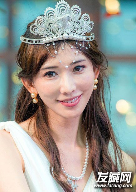 吴奇隆刘诗诗再爆婚纱照 明星婚纱照发型起底 吴奇隆刘诗诗再爆婚纱照 明星婚纱照发型起底 刘诗诗新娘发型