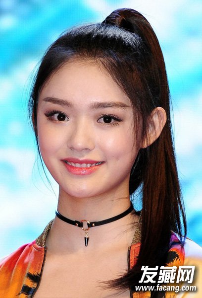 马尾怎么扎好看 明星示范+教程轻松变时髦 马尾怎么扎好看 明星示范+教程轻松变时髦 马尾辫的扎法