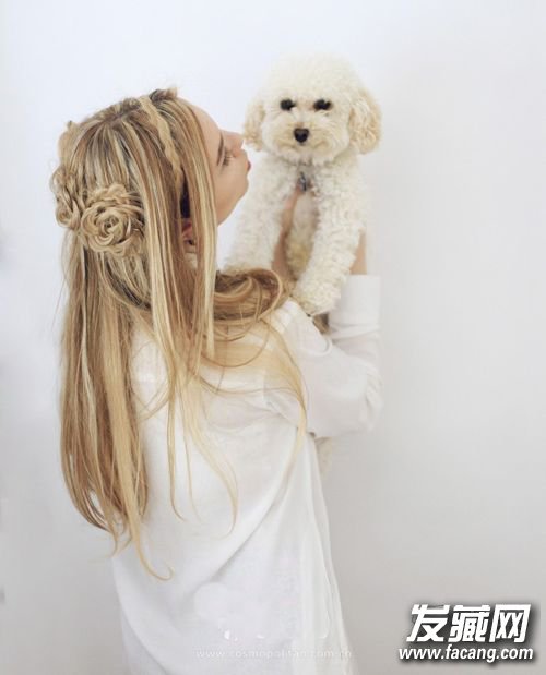 Ư෢ ֳ߻ͷ ෢ͼƬ