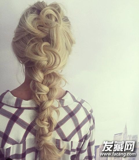 η͹ 12෢look𴺷翼 ʺϵı෢