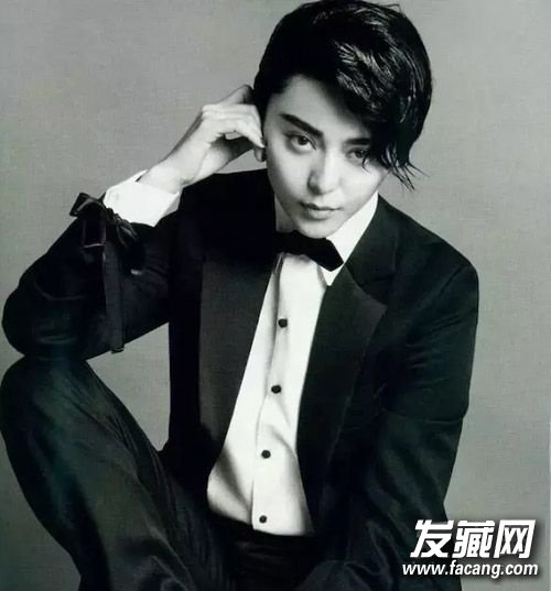 ˵̷Ů ǶڼЩ ŮǶ̷