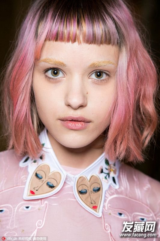 ȾǰС Ѫɫѡʺϵķɫ ôѡʺϵķɫ