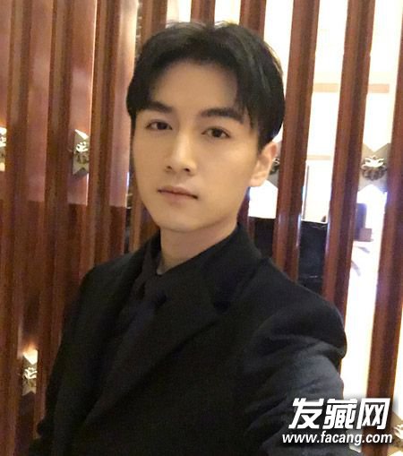 ÷ͶԳģʾ˧ͼƬ ʲôͺ