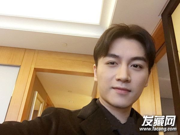 ÷ͶԳģʾ˧ͼƬ ʲôͺ