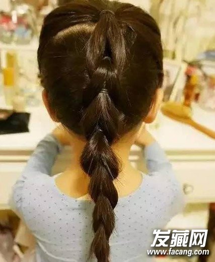 һСŮͰ ʽ෢Ҳ һͯŮ