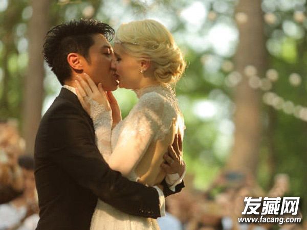 婚礼也适合 双排法式编发盘发教程 婚礼也适合 双排法式编发盘发教程 法式盘发扎法