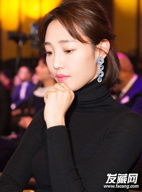 lobͷ̫ƯˣѧװٺҲNֻ װٺζ̷