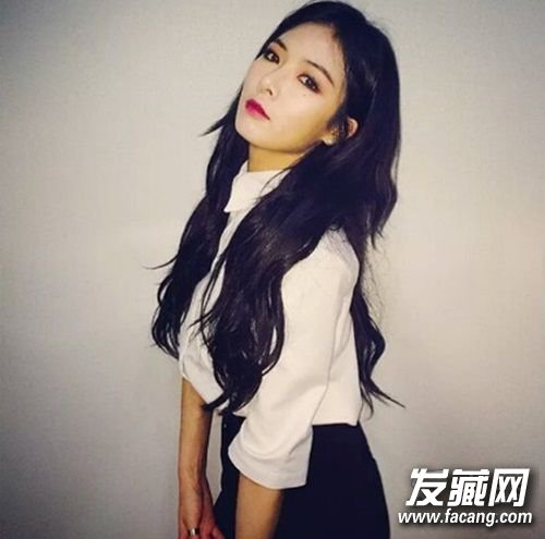 ڷع飡Ůʾֲͬĺڷ ڷͼƬ