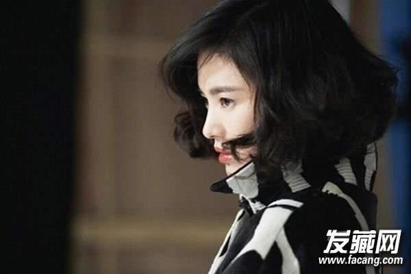 ڷع飡Ůʾֲͬĺڷ ڷͼƬ