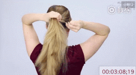 夏季蓬松马尾扎法 拯救头发少的妹子 夏季蓬松马尾扎法 拯救头发少的妹子 蓬松马尾怎么扎