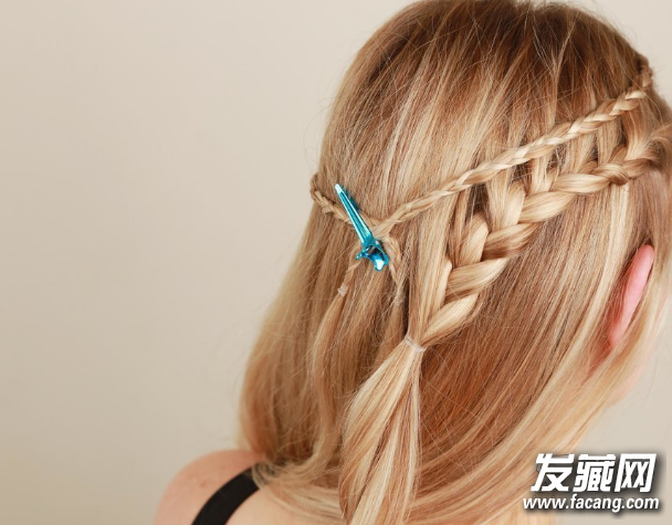 ļҪһŮ ˫黨̳ͼ ෢̳ͼ