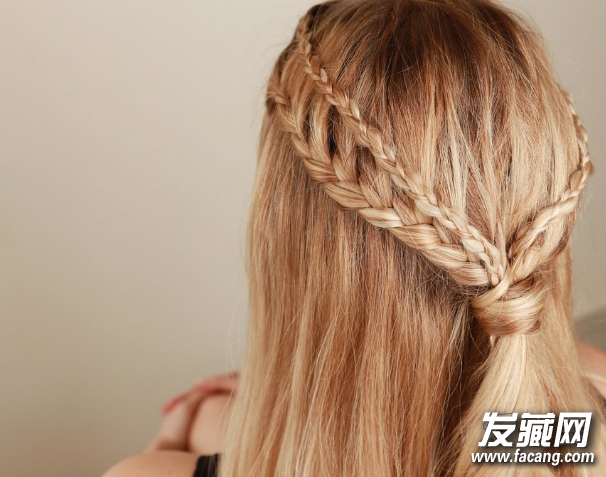 ļҪһŮ ˫黨̳ͼ ෢̳ͼ