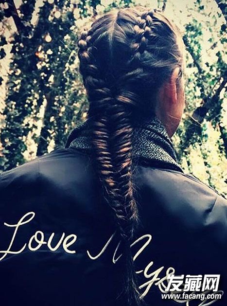 ߿˸ɶŮͬ͸Ͻ ߿Ūʲô