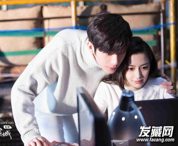 ΢΢һЦŮPK ֣ˬȻڷǣ ֣ˬ΢΢һЦ