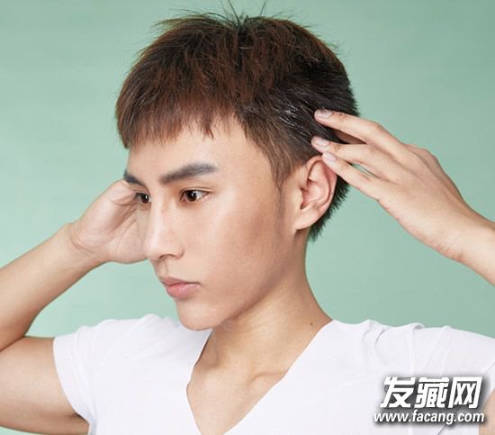 学精英男士发型 轻松成为职场焦点 学精英男士发型 轻松成为职场焦点 精英男发型