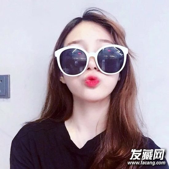 夏季女生发型汇总 15款甜美look怎么看都不够! 夏季女生发型汇总 15款甜美look怎么看都不够! 2016女生发型