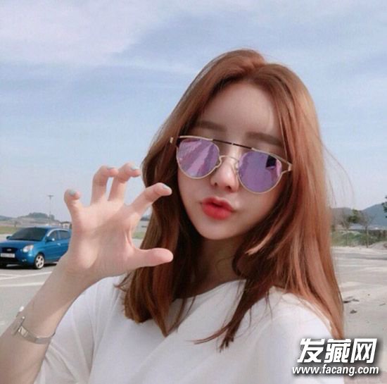 夏季女生发型汇总 15款甜美look怎么看都不够! 夏季女生发型汇总 15款甜美look怎么看都不够! 2016女生发型