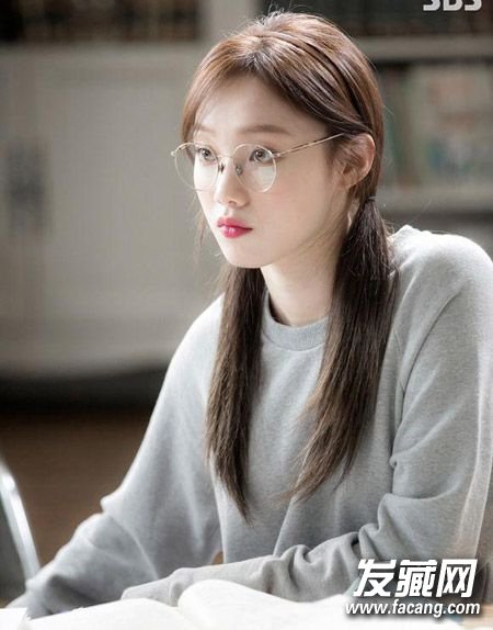 Ż̩зɫ һֱKOڳֱ еķɫ