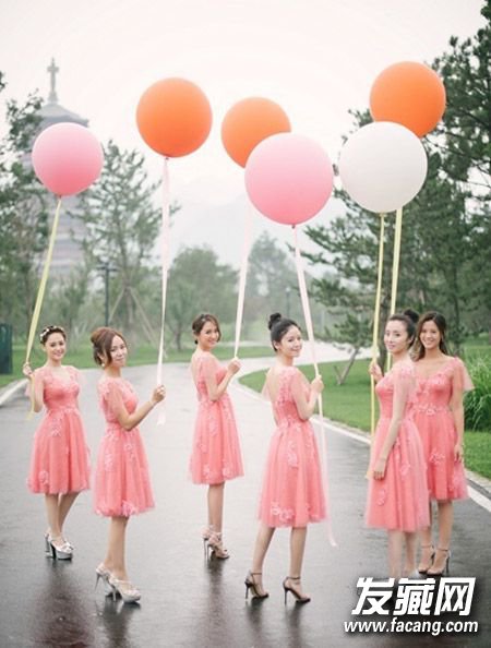 一字领配什么发型好看?陈妍希张天爱示范给你看 一字领配什么发型好看?陈妍希张天爱示范给你看 一字肩礼服配什么发型