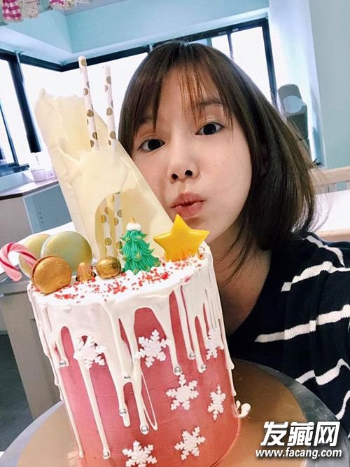 发型师总是不懂你的心 用发箍就能找出最适合的减龄刘海 发型师总是不懂你的心 用发箍就能找出最适合的减龄刘海 刘海发型图片