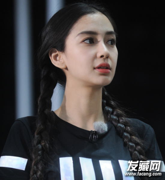 留好中分才能美美过冬!明星教你玩出新花样 留好中分才能美美过冬!明星教你玩出新花样 中分弄什么发型好看